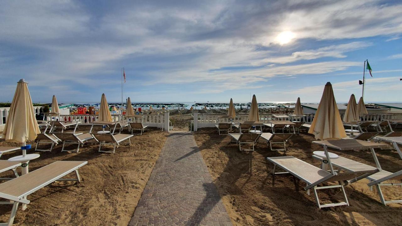 Hotel Rosa Maria Elite بيلاريا-إيجيا مارينا المظهر الخارجي الصورة