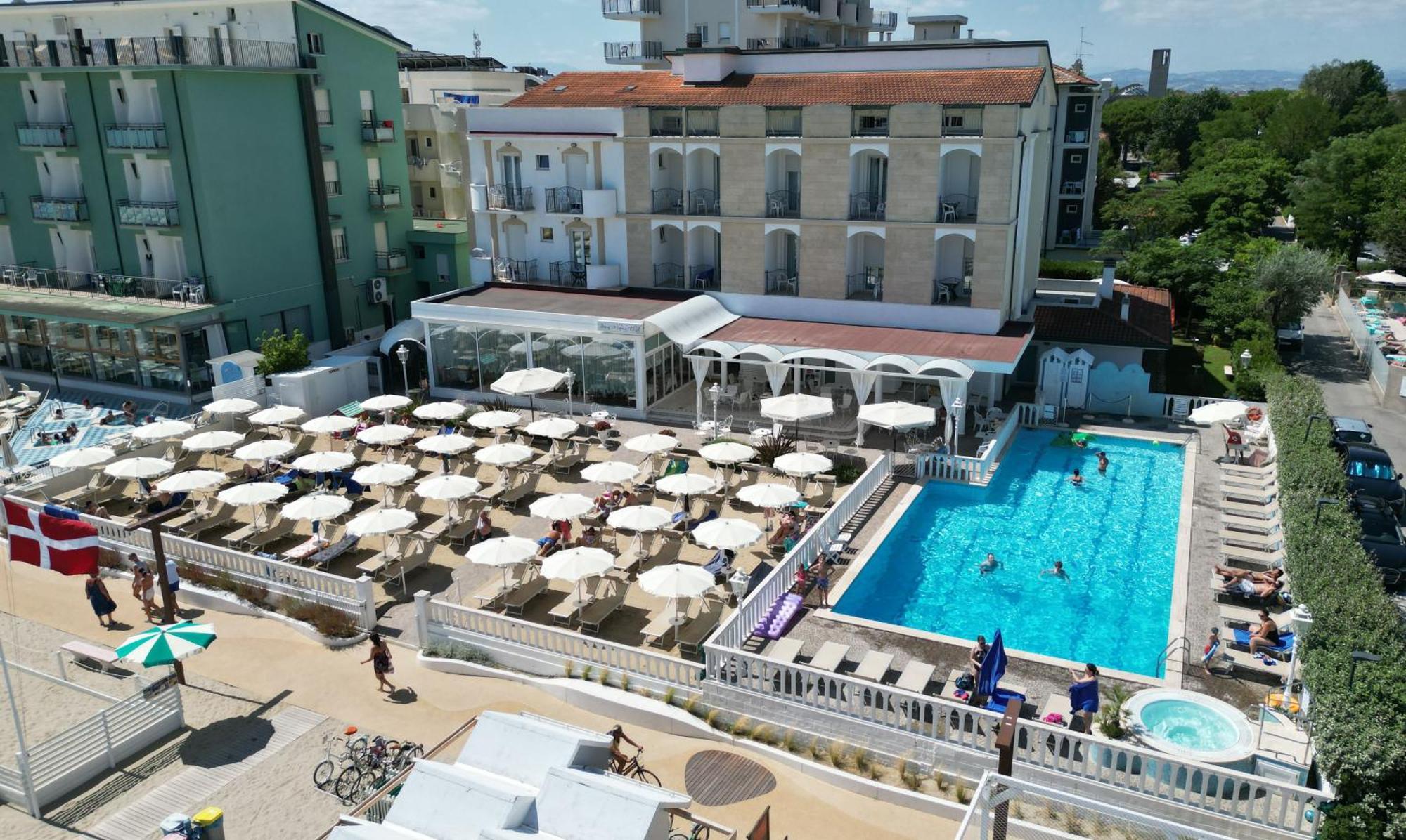Hotel Rosa Maria Elite بيلاريا-إيجيا مارينا المظهر الخارجي الصورة