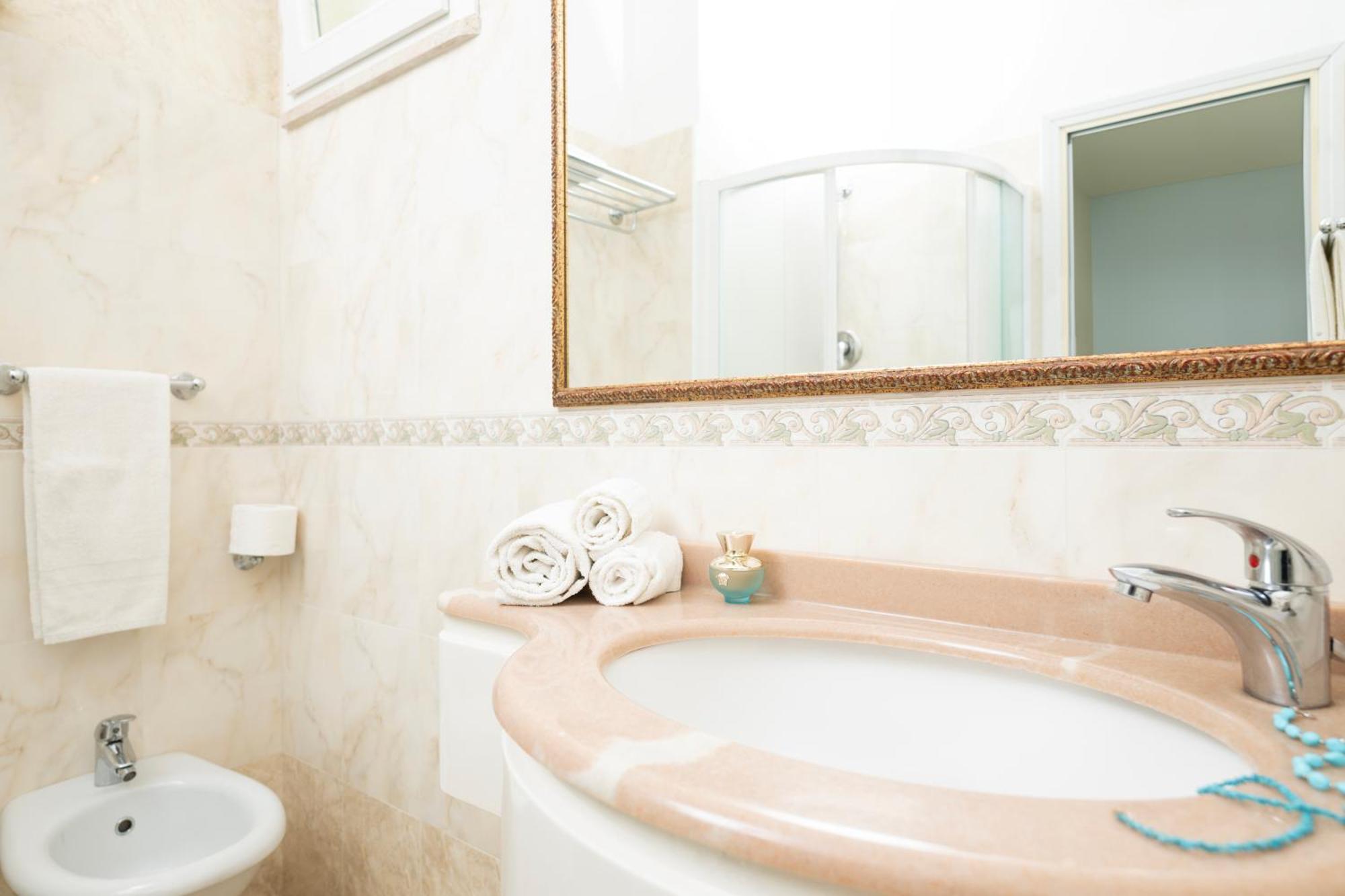 Hotel Rosa Maria Elite بيلاريا-إيجيا مارينا المظهر الخارجي الصورة