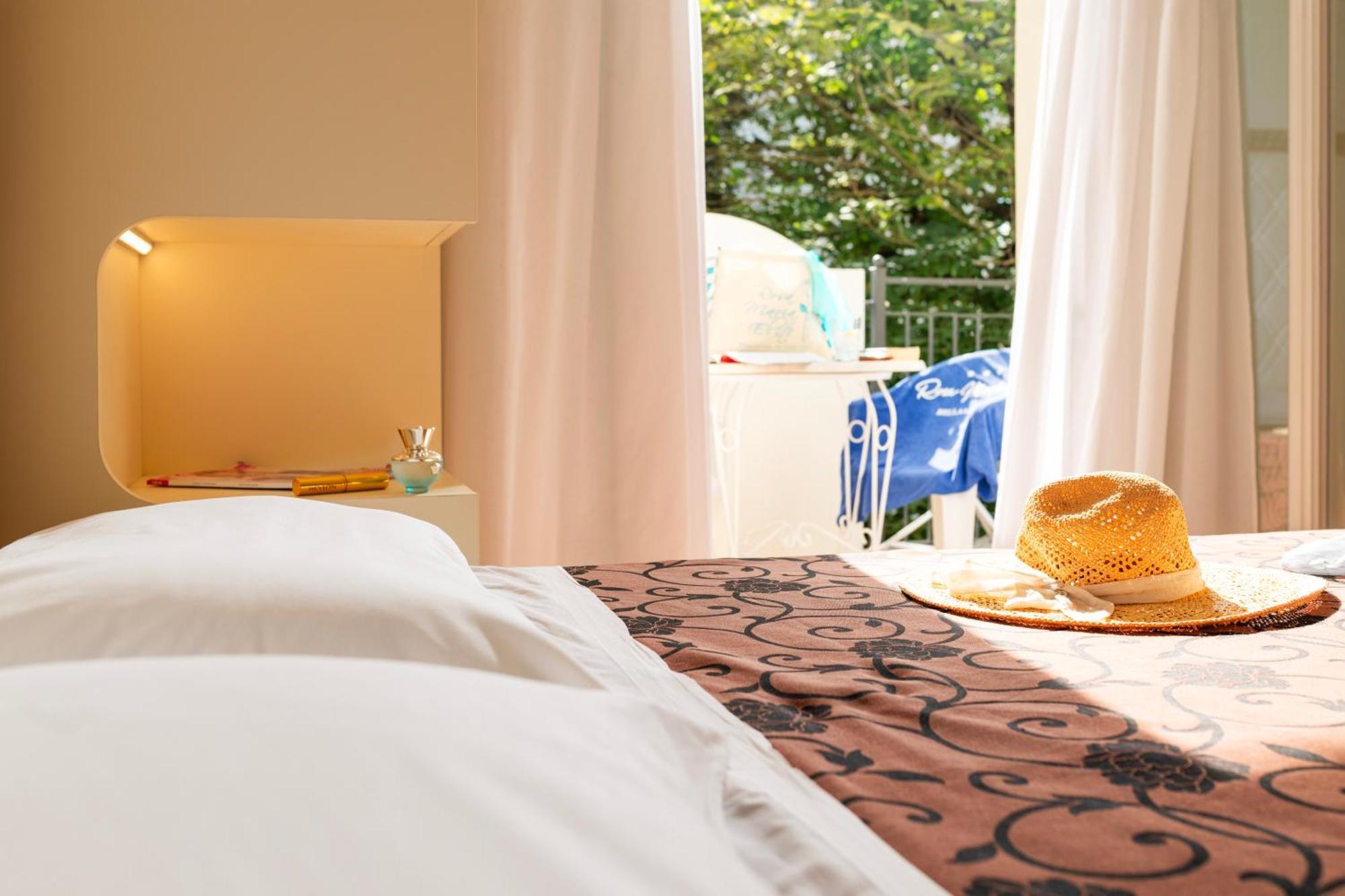 Hotel Rosa Maria Elite بيلاريا-إيجيا مارينا المظهر الخارجي الصورة