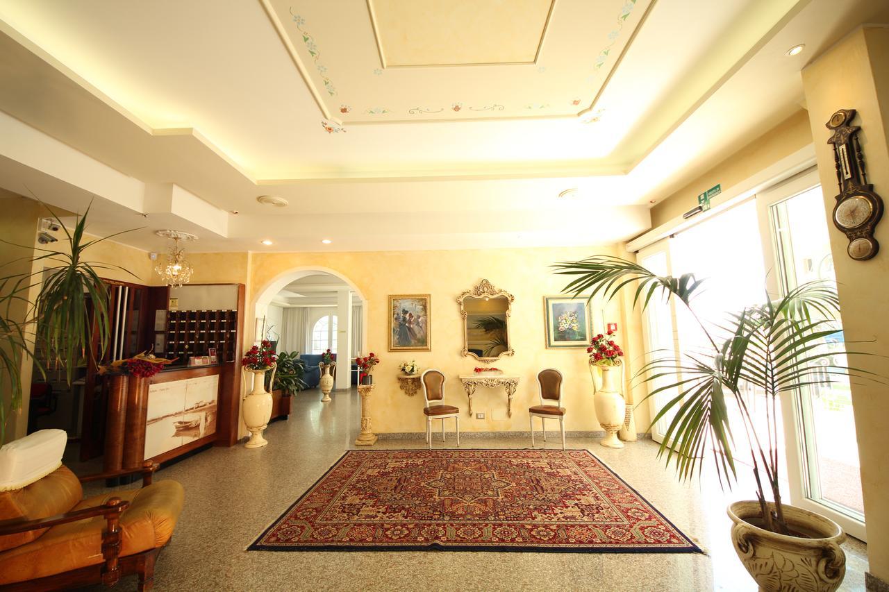 Hotel Rosa Maria Elite بيلاريا-إيجيا مارينا المظهر الخارجي الصورة