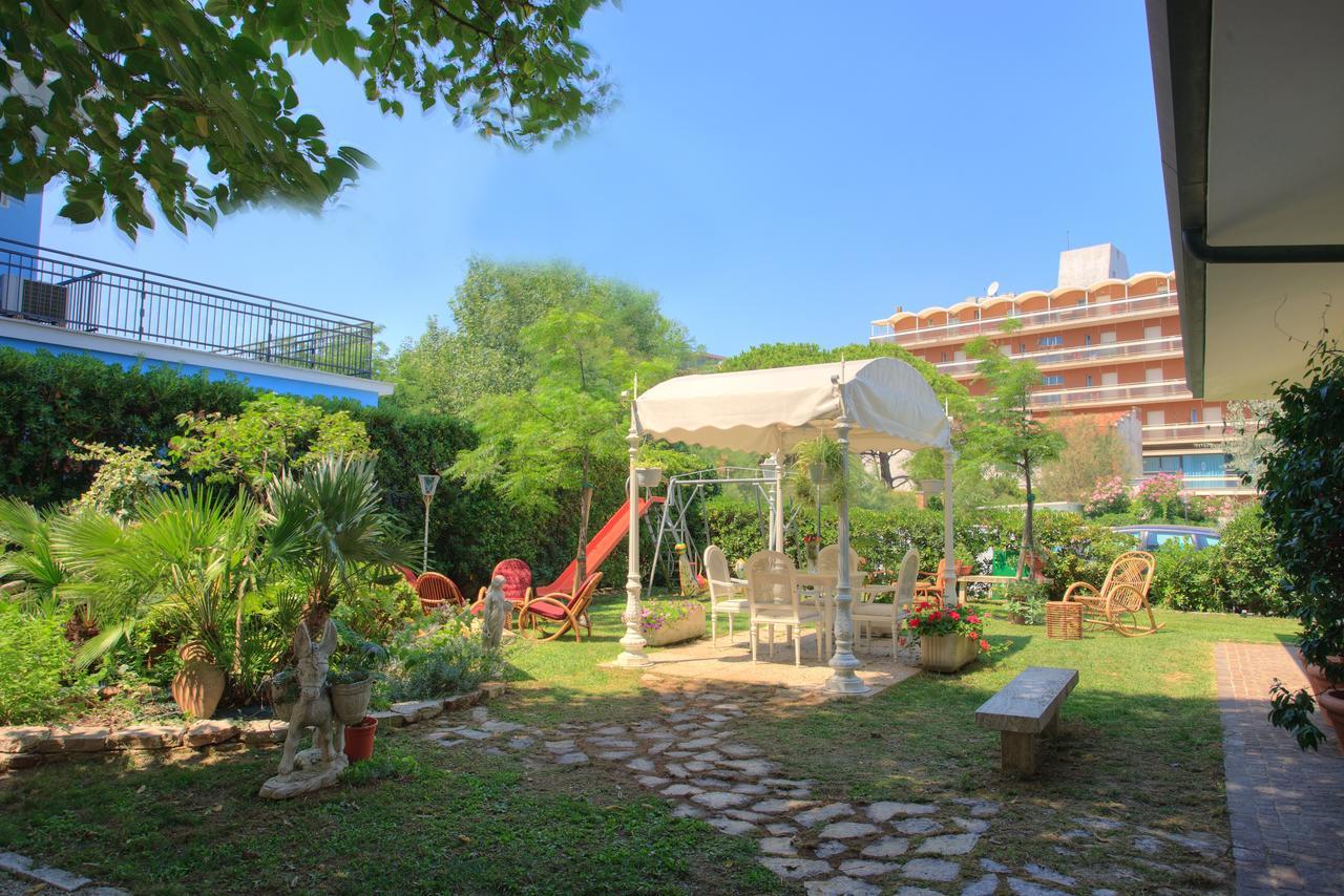 Hotel Rosa Maria Elite بيلاريا-إيجيا مارينا المظهر الخارجي الصورة